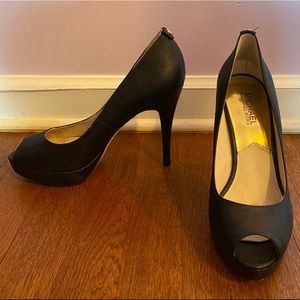 MICHAEL Michael Kors Erika Open-Toe Pumps